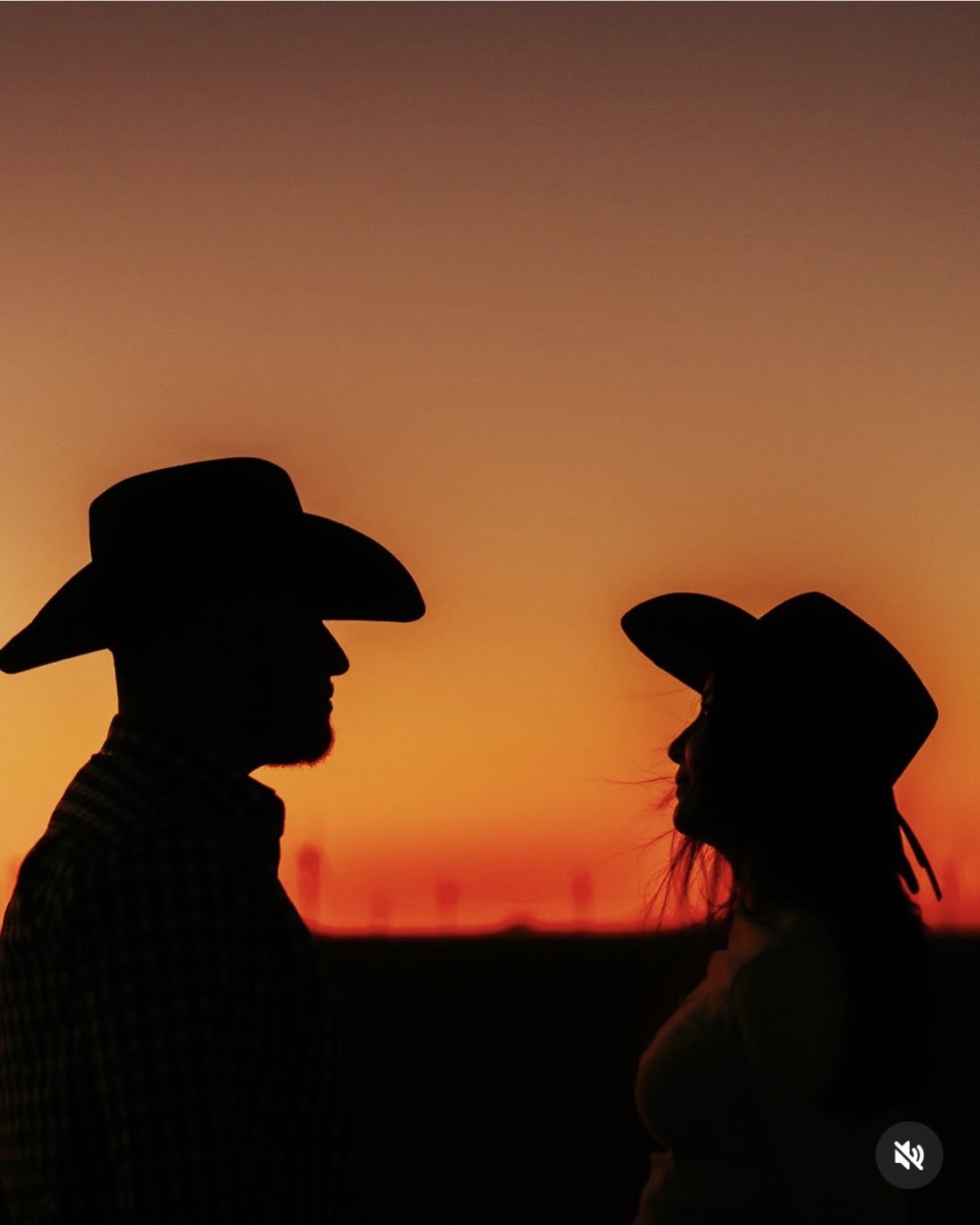 Couple silhouette at sunset